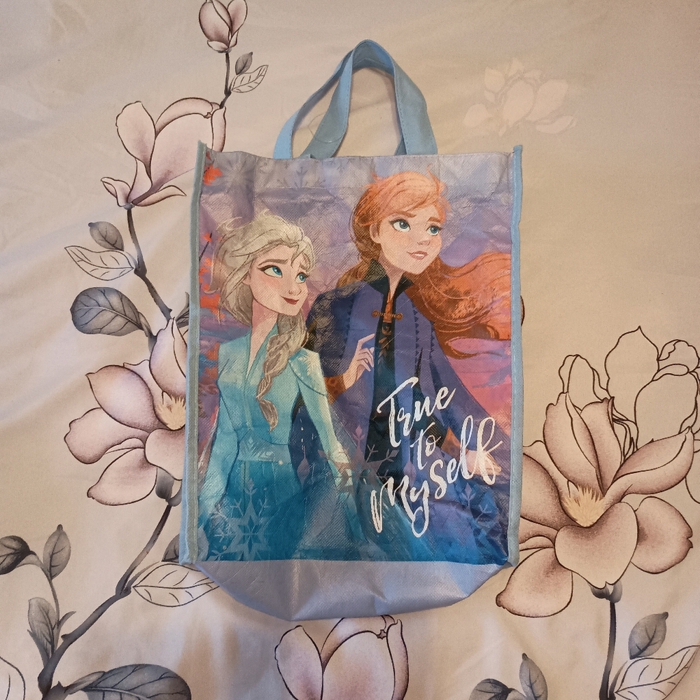 3/$10 🌟 Frozen Tote Bag with Elsa and Anna "True To Myself"